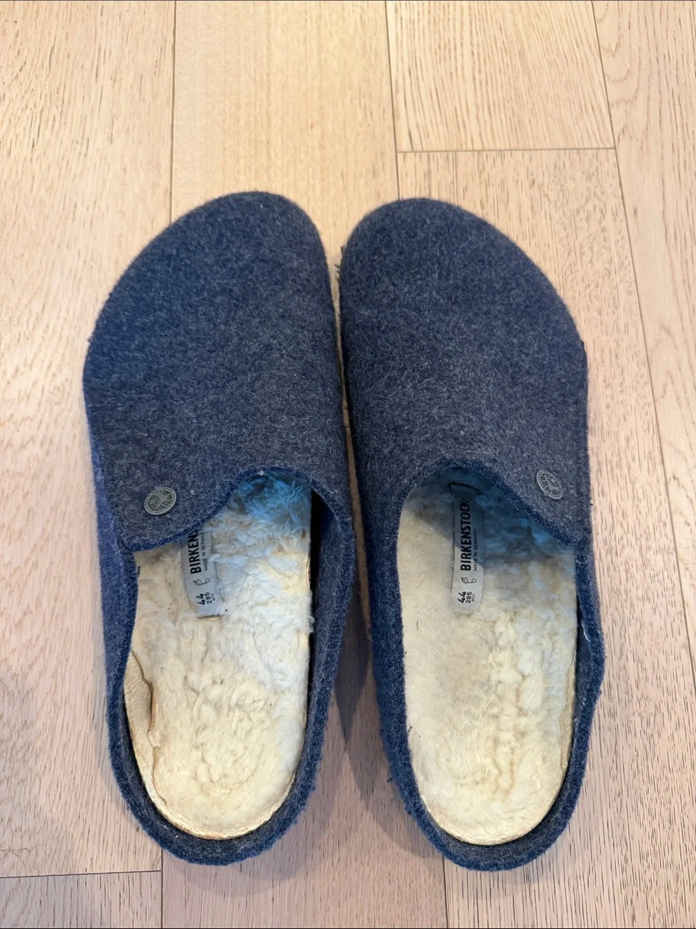 Birkenstock Men’s Navy Felt Slip-On Clogs with Cream Shearling Lining